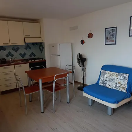 Sul Mare Con Terrazza 아파트