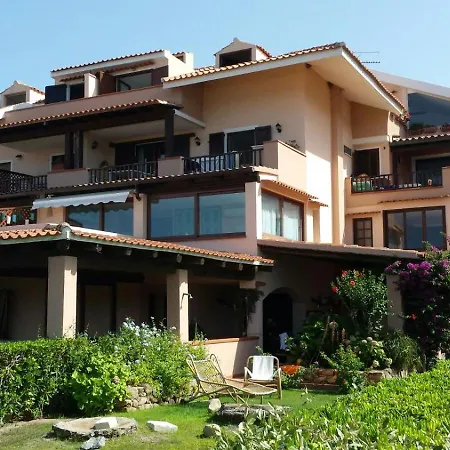 Sul Mare Con Terrazza Marinella (Sardinia)